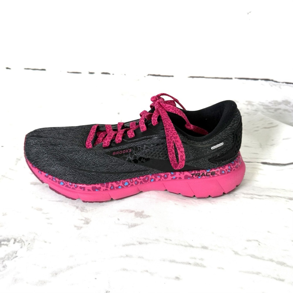Brooks Trace 2 Running Shoes Women's 7 Magenta Black Ebony Sneakers